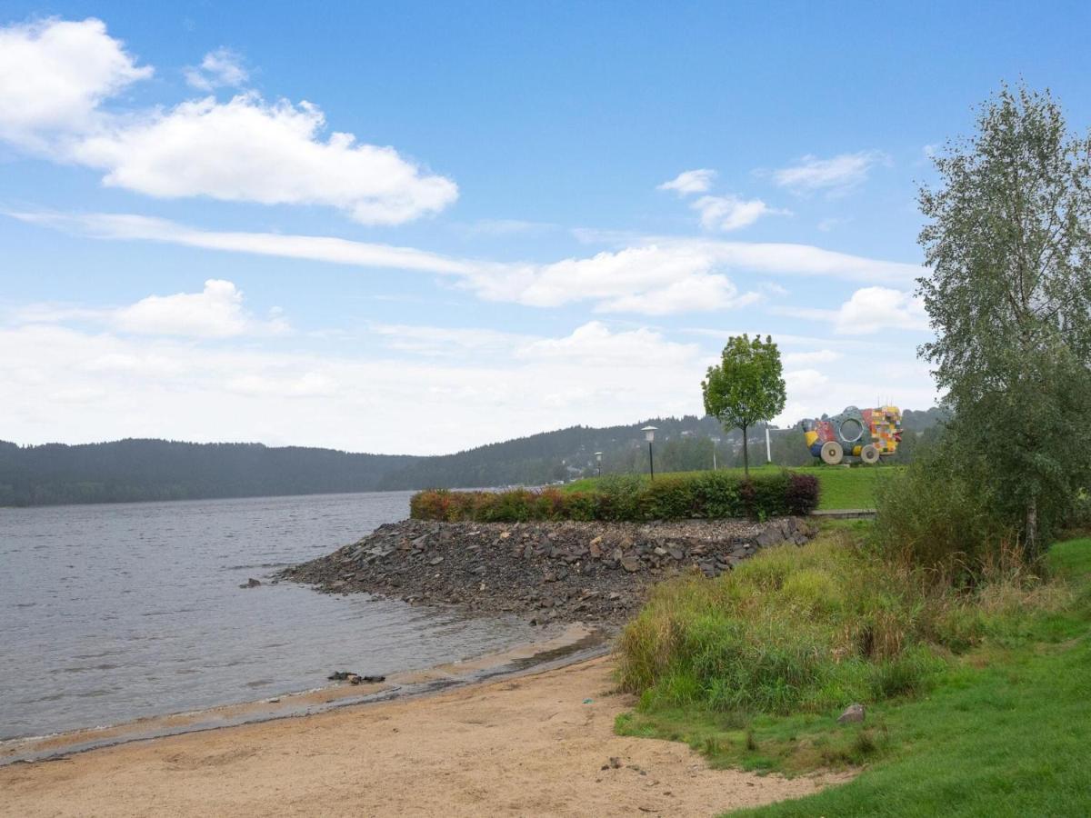 Comfortable Holiday Home In Lipno With Garden リプノ・ナト・ヴルタヴォウ エクステリア 写真